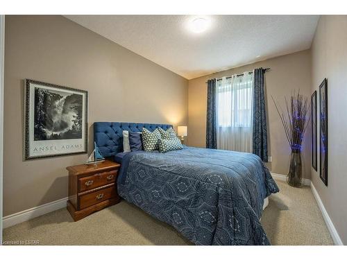 71 Hummingbird Lane, St. Thomas, ON - Indoor Photo Showing Bedroom