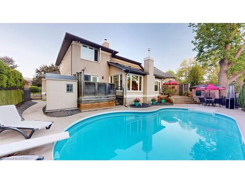 107 Carriage Hill Drive, London, ON - Outdoor With In Ground Pool With Backyard With Exterior