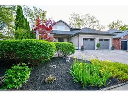 107 Carriage Hill Drive  London, ON N5X 3W7