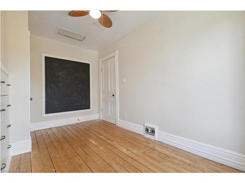 123 Cathcart Street, London, ON - Indoor Photo Showing Other Room