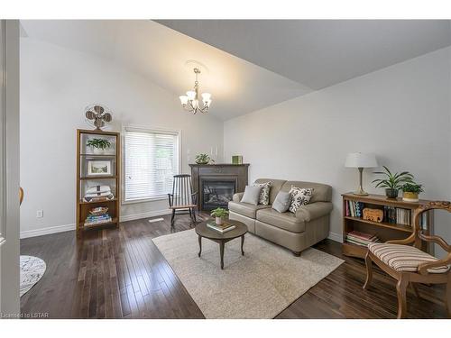 1331 Elson Road, London, ON - Indoor Photo Showing Living Room With Fireplace