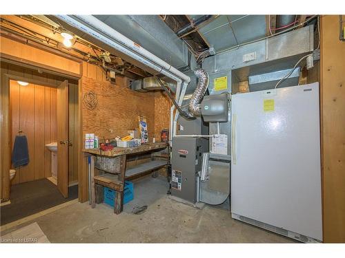 83 Friars Way, London, ON - Indoor Photo Showing Basement