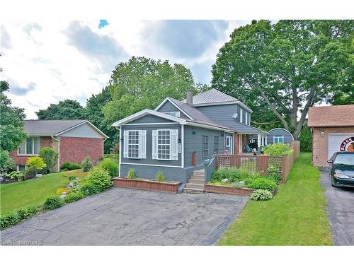 763 Boyle Drive, Woodstock, ON - Outdoor With Facade