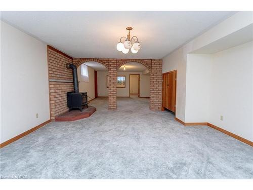 173 Regal Drive, London, ON - Indoor Photo Showing Other Room