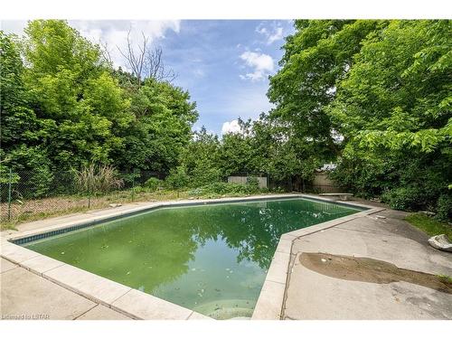 350 Mcnay Street, London, ON - Outdoor With In Ground Pool