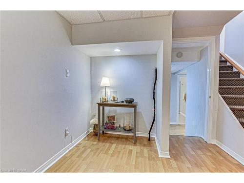 39 Sweetbriar Road, London, ON - Indoor Photo Showing Other Room