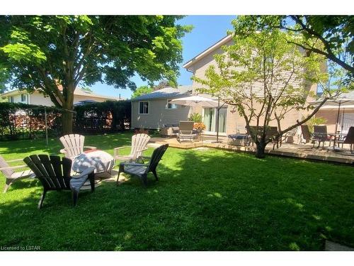 39 Sweetbriar Road, London, ON - Outdoor With Backyard