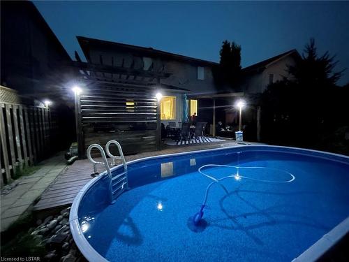 691 Clearwater Crescent, London, ON - Outdoor With Above Ground Pool