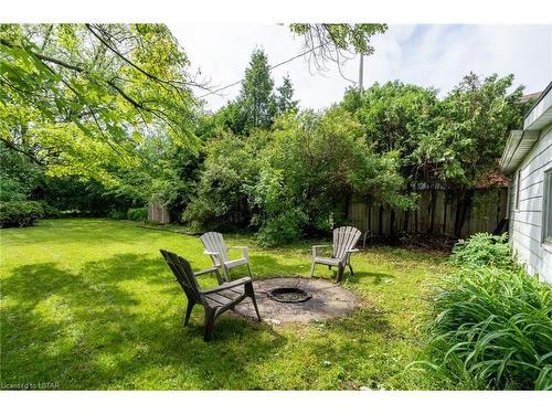 937 Willow Drive, London, ON - Outdoor With Backyard