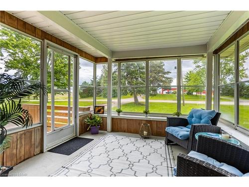 942 Westminster Drive, London, ON - Outdoor With Deck Patio Veranda With Exterior