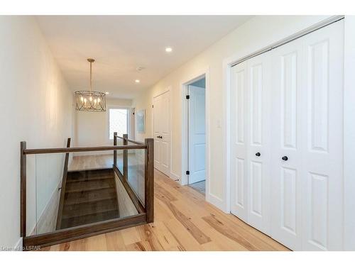 35 Honey Bend, St. Thomas, ON - Indoor Photo Showing Bedroom