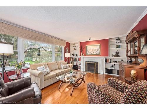 17 Croxton Road W, London, ON - Indoor Photo Showing Other Room