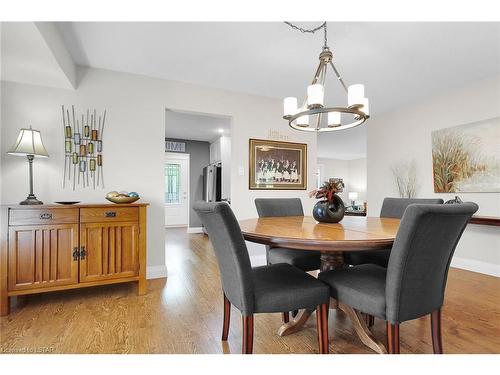 141 Dearborn Avenue, London, ON - Indoor Photo Showing Dining Room