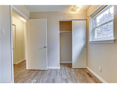 60 Carlyle Drive, Kitchener, ON - Indoor Photo Showing Other Room