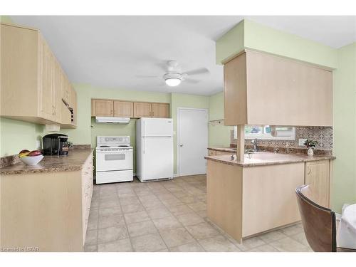 1569 Dale Street, London, ON - Indoor Photo Showing Kitchen
