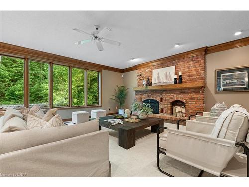 42 Chestnut Hill, London, ON - Indoor Photo Showing Living Room With Fireplace