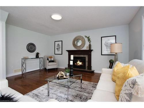1840 Healy Road, London, ON - Indoor Photo Showing Living Room With Fireplace