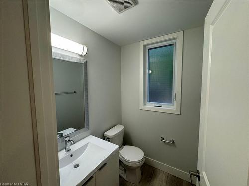 47-990 Deveron Crescent, London, ON - Indoor Photo Showing Bathroom