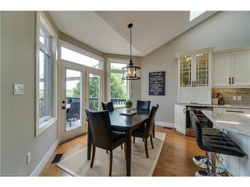 773 Klosters Drive, Waterloo, ON - Indoor Photo Showing Dining Room