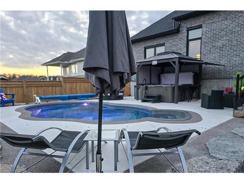 15 Talbot Grove Lane, St. Thomas, ON - Outdoor With In Ground Pool With Deck Patio Veranda