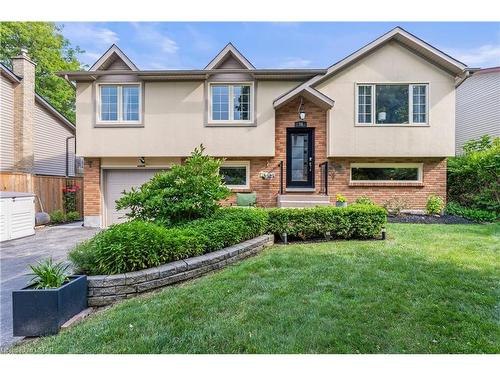 35 Paperbirch Crescent, London, ON - Outdoor With Facade