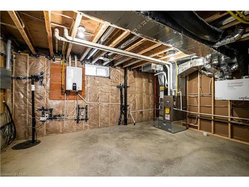 174 Cabot Trail, Chatham, ON - Indoor Photo Showing Basement