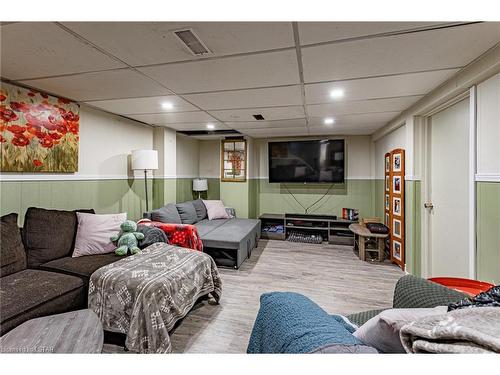 17 Stoney Court, Tillsonburg, ON - Indoor Photo Showing Basement