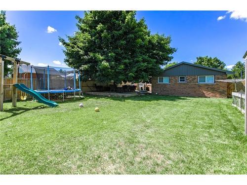 17 Stoney Court, Tillsonburg, ON - Outdoor With Backyard