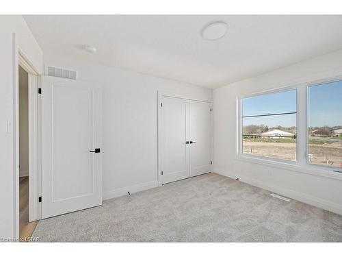 49 Lucas Road, St. Thomas, ON - Indoor Photo Showing Other Room