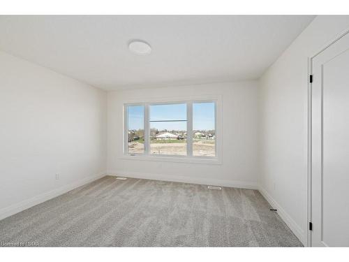 49 Lucas Road, St. Thomas, ON - Indoor Photo Showing Other Room