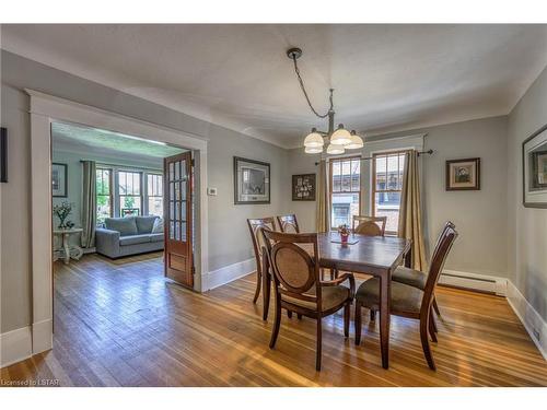 595 Dufferin Avenue, London, ON - Indoor Photo Showing Dining Room