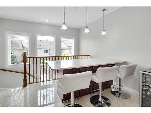 1670 Cedarcreek Crescent, London, ON - Indoor Photo Showing Dining Room