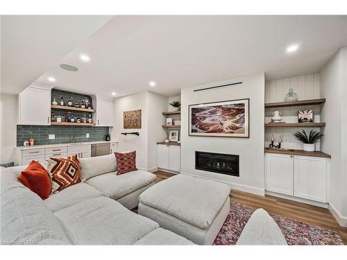 2177 Linkway Boulevard, London, ON - Indoor Photo Showing Living Room With Fireplace