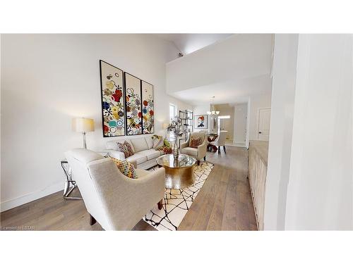 31 Christopher Court, London, ON - Indoor Photo Showing Kitchen