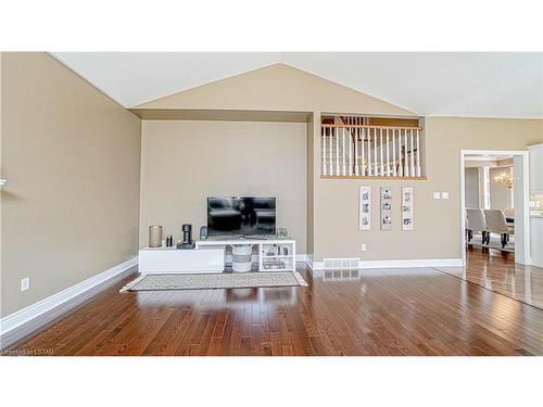322 Chambers Place, London, ON - Indoor