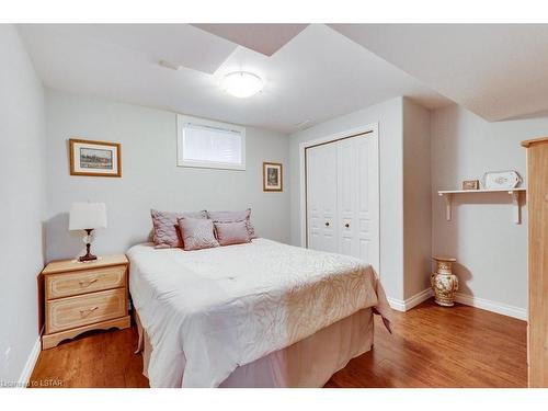 1182 Smither Road, London, ON - Indoor Photo Showing Bedroom