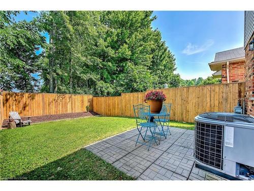 821 Silverfox Crescent, London, ON - Outdoor