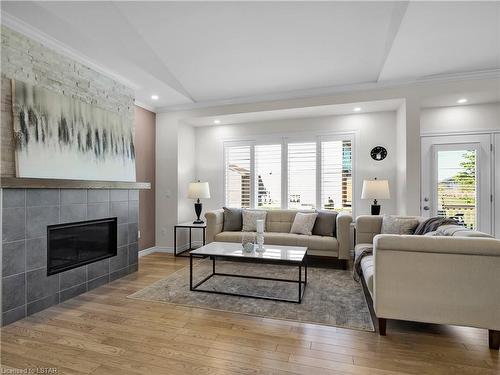 13-3426 Castle Rock Place Place, London, ON - Indoor Photo Showing Living Room With Fireplace