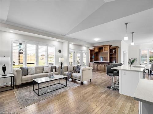 13-3426 Castle Rock Place Place, London, ON - Indoor Photo Showing Living Room