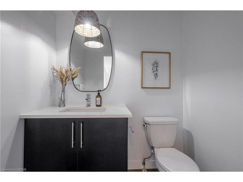 2144 Yellowbirch Place Place, London, ON - Indoor Photo Showing Bathroom