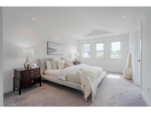 2144 Yellowbirch Place Place, London, ON - Indoor Photo Showing Bedroom