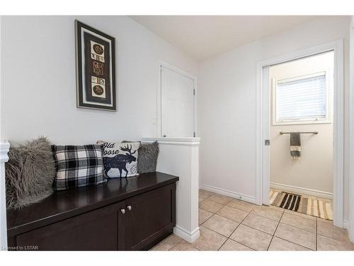 38 Winders Trail, Ingersoll, ON - Indoor Photo Showing Other Room