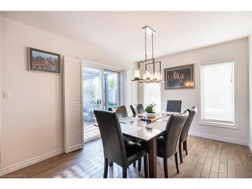 38 Winders Trail, Ingersoll, ON - Indoor Photo Showing Dining Room