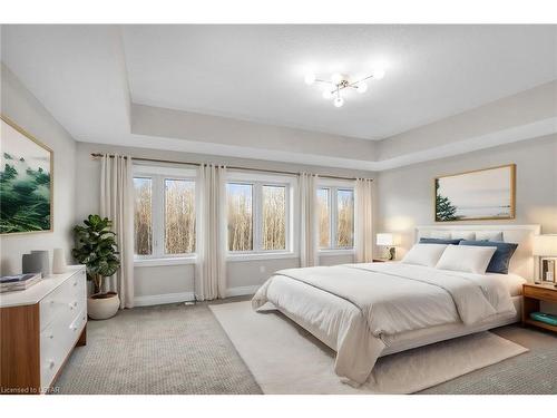 948 Eagletrace Drive, London, ON - Indoor Photo Showing Bedroom