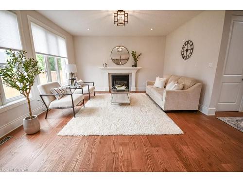 776 Zaifman Circle Circle, London, ON - Indoor Photo Showing Living Room With Fireplace