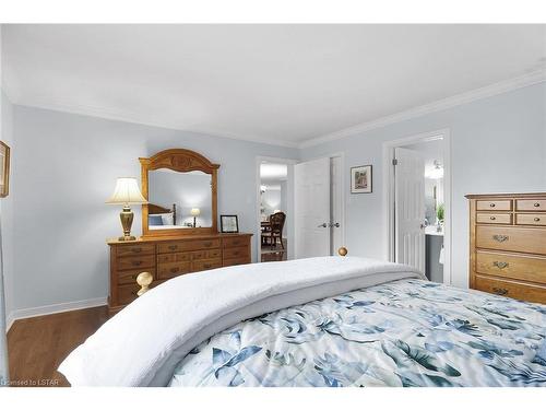 75-50 Fiddlers Green Road, London, ON - Indoor Photo Showing Bedroom