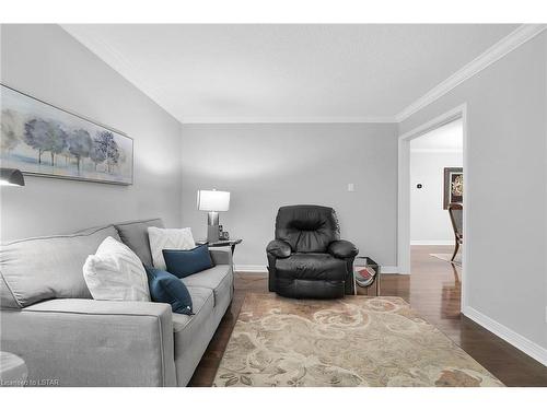 75-50 Fiddlers Green Road, London, ON - Indoor Photo Showing Living Room