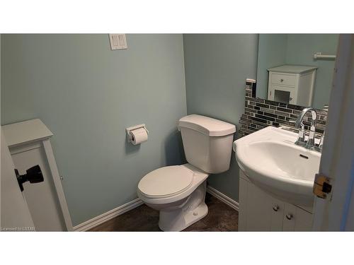 47-295 Wilkins Street, London, ON - Indoor Photo Showing Bathroom