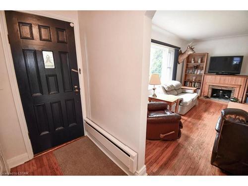 240 Greenwood Avenue, London, ON - Indoor With Fireplace