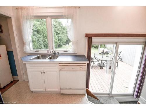 240 Greenwood Avenue, London, ON - Indoor Photo Showing Kitchen With Double Sink